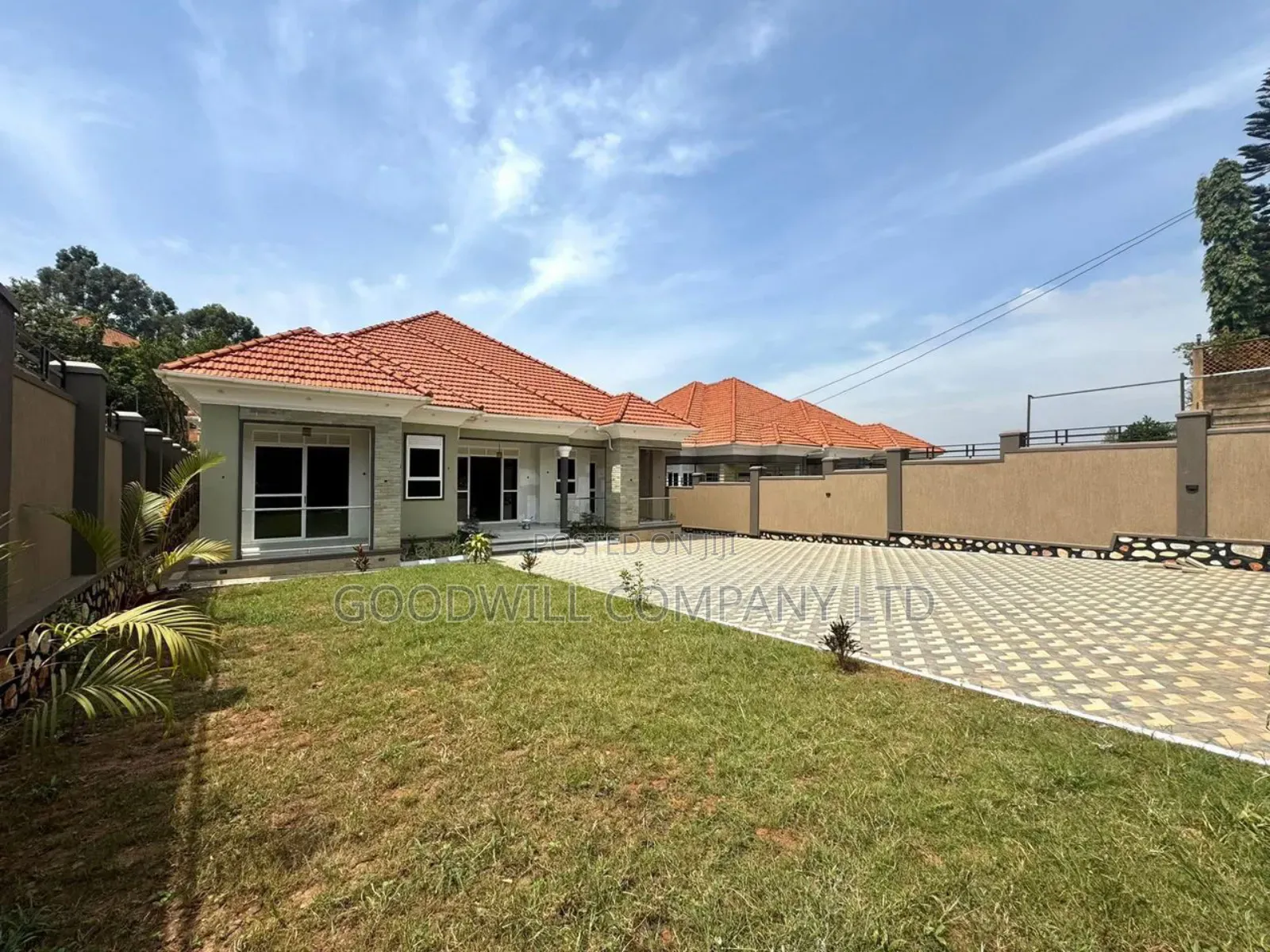 4bdrm House in Kira, Central Division for sale