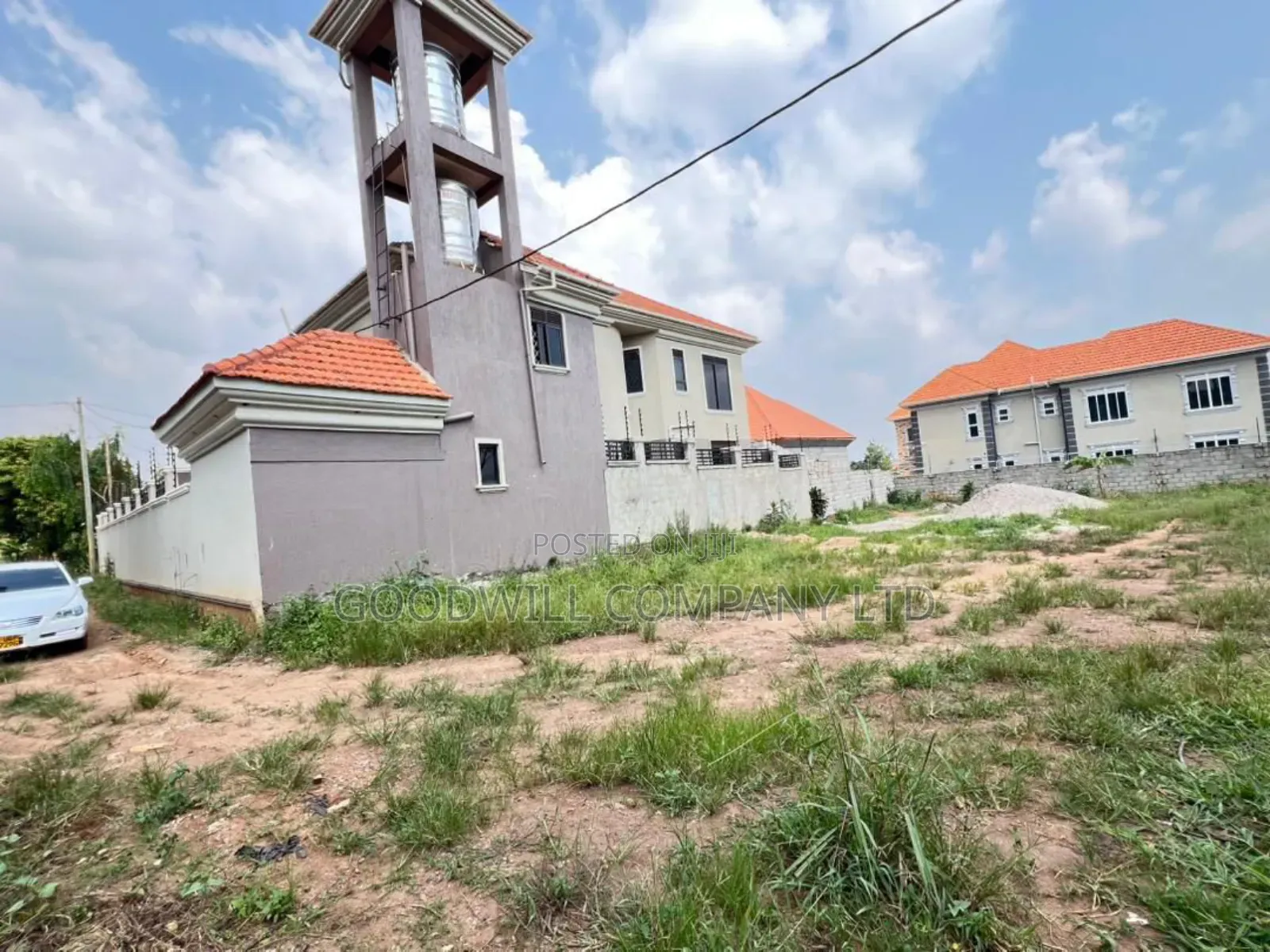 100 by 100 Feet Plot on Sale in Kira