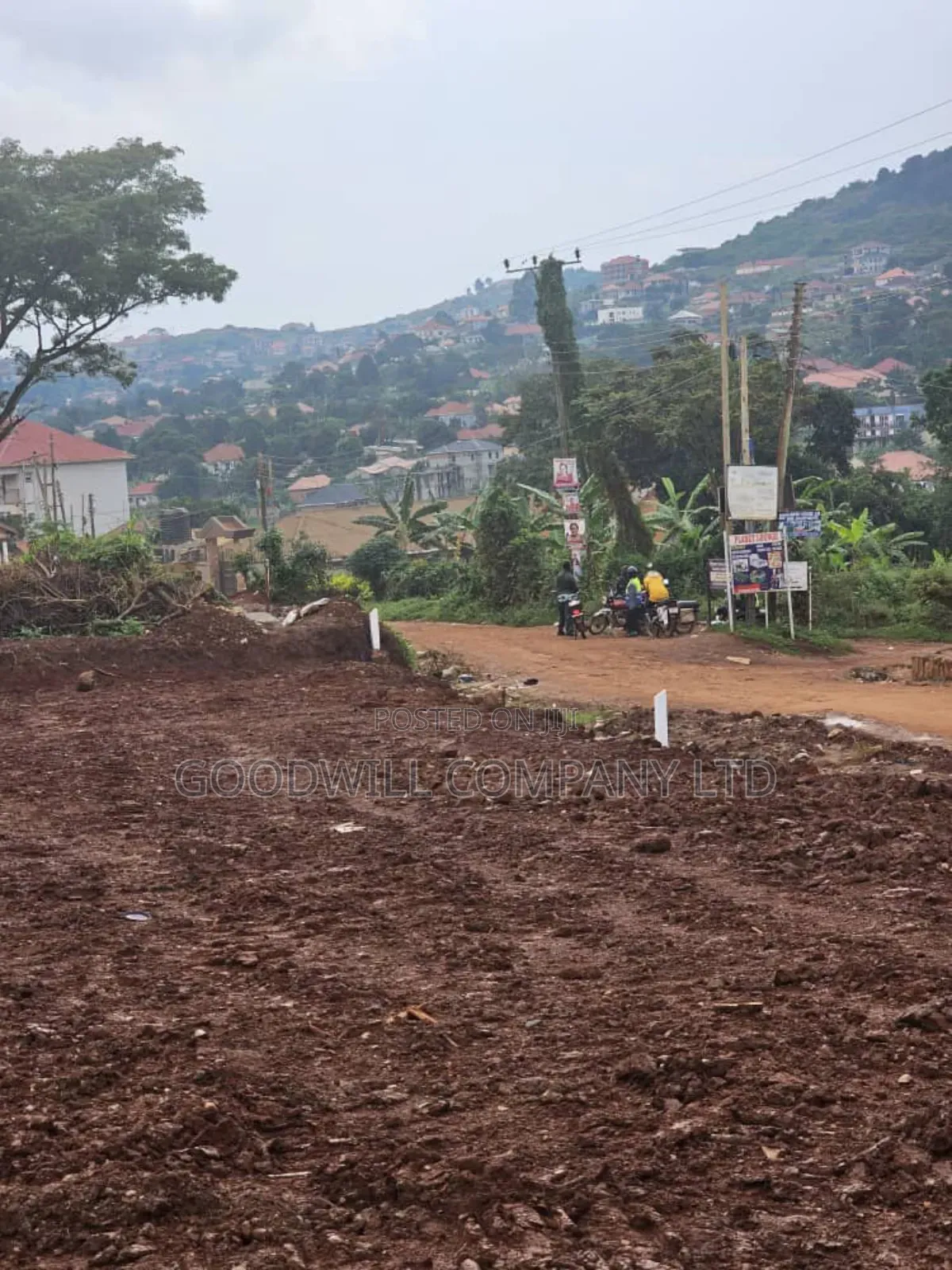 2 Plots of Land 16 and 20 Decimals in Kawotto Kajjansi Entebbe Road