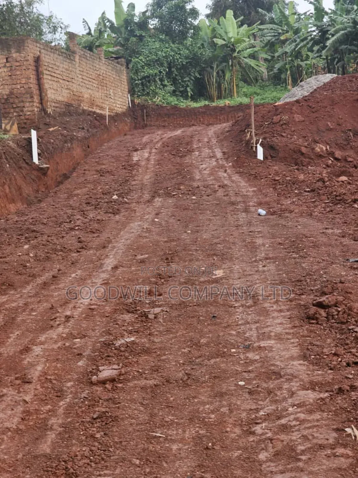 2 Plots of Land 16 and 20 Decimals in Kawotto Kajjansi Entebbe Road
