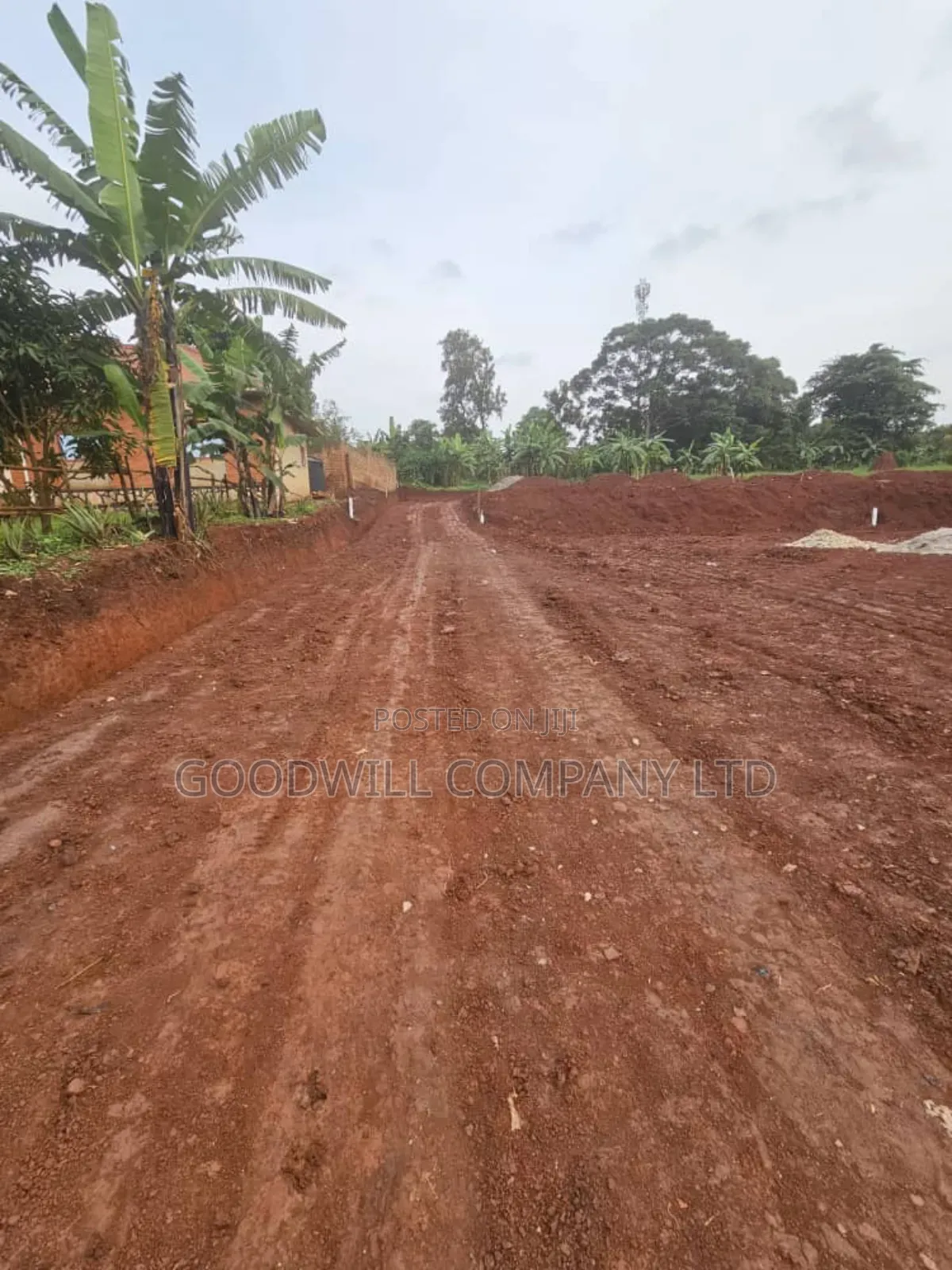 2 Plots of Land 16 and 20 Decimals in Kawotto Kajjansi Entebbe Road