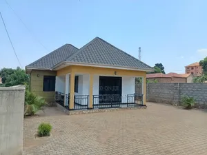 3bdrm House in Namugongo, Central Division for sale