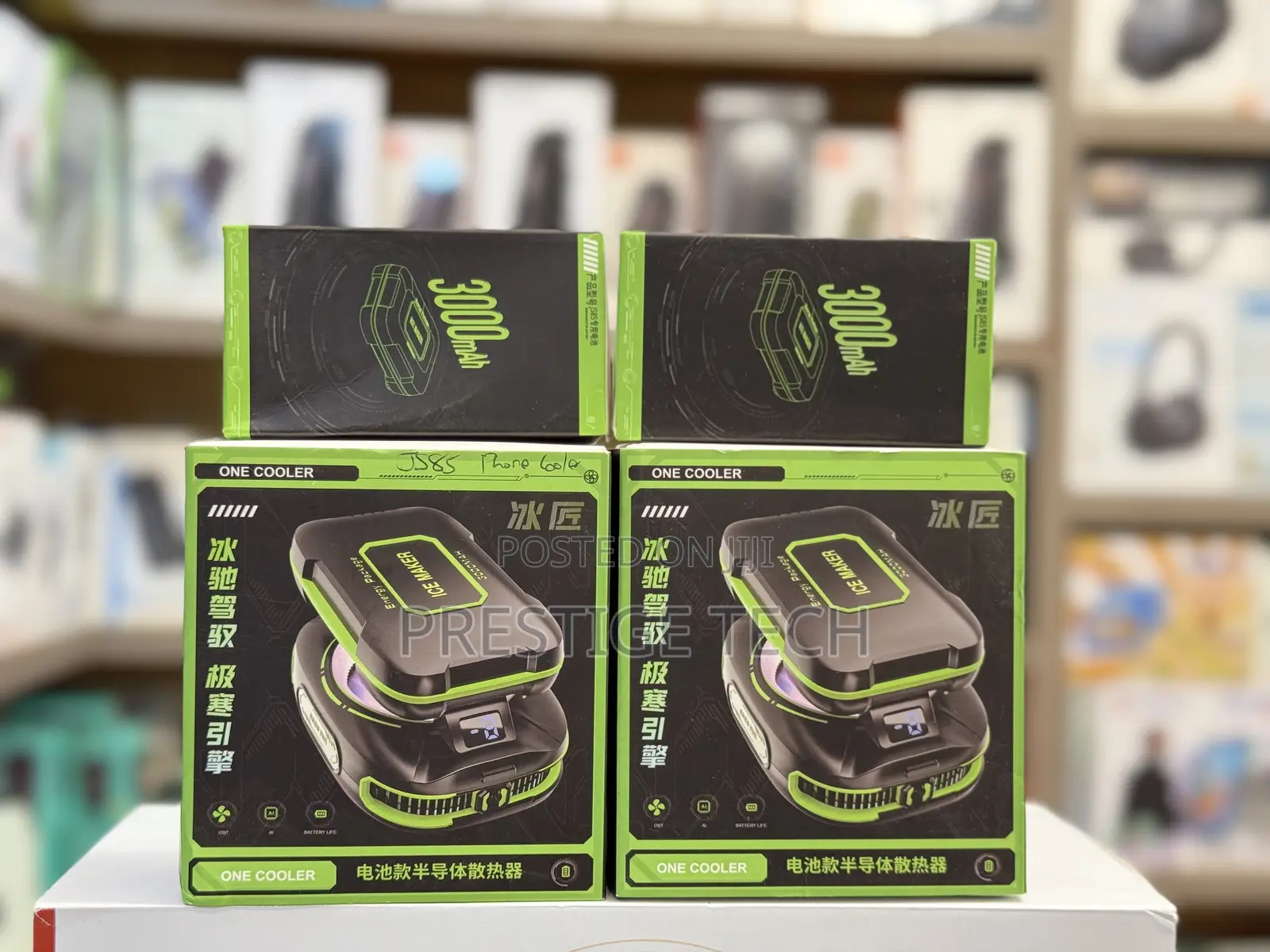 Magnetic Phone Cooler With 3000mah Battery Js85 / Ice Cooling Radiator