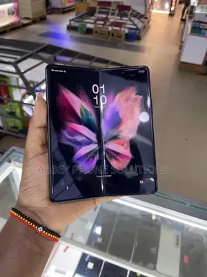 Samsung Galaxy Z Fold 3 256 GB Black