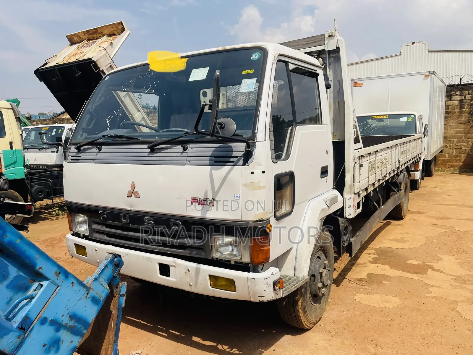 Mignon Truck White Pressure Break 1992 White