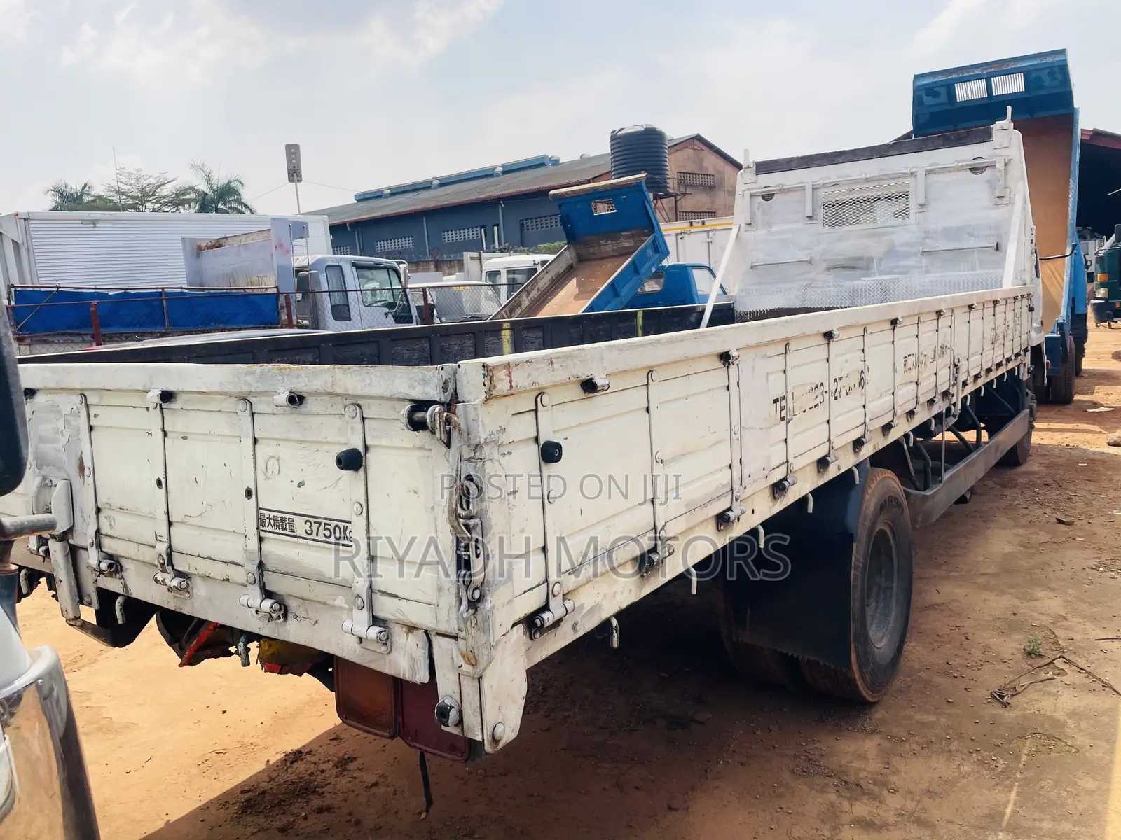 Mignon Truck White Pressure Break 1992 White