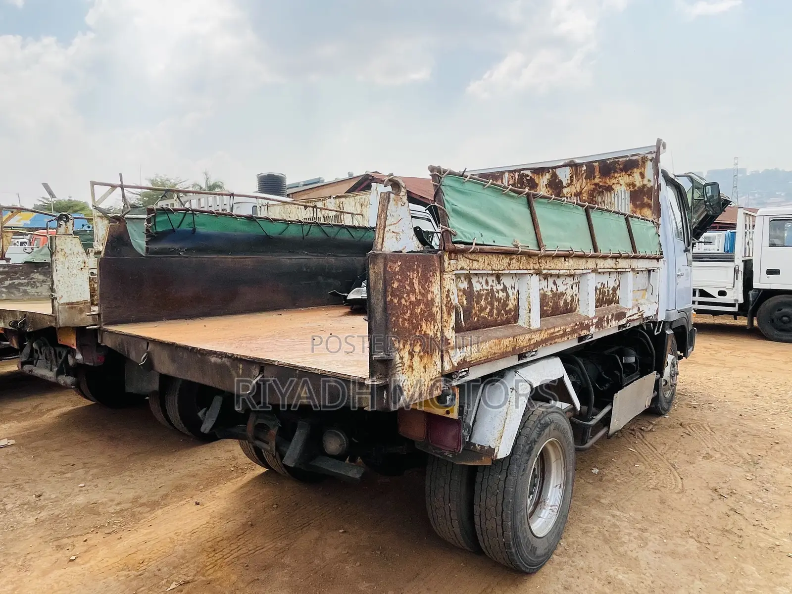 Hino Dumper Silver Color