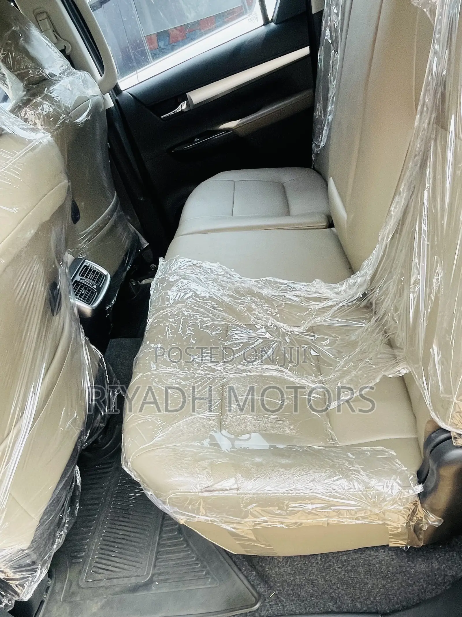 Toyota Hilux Revo Single Cab Deisel 2.8 AWD 2017 Gray