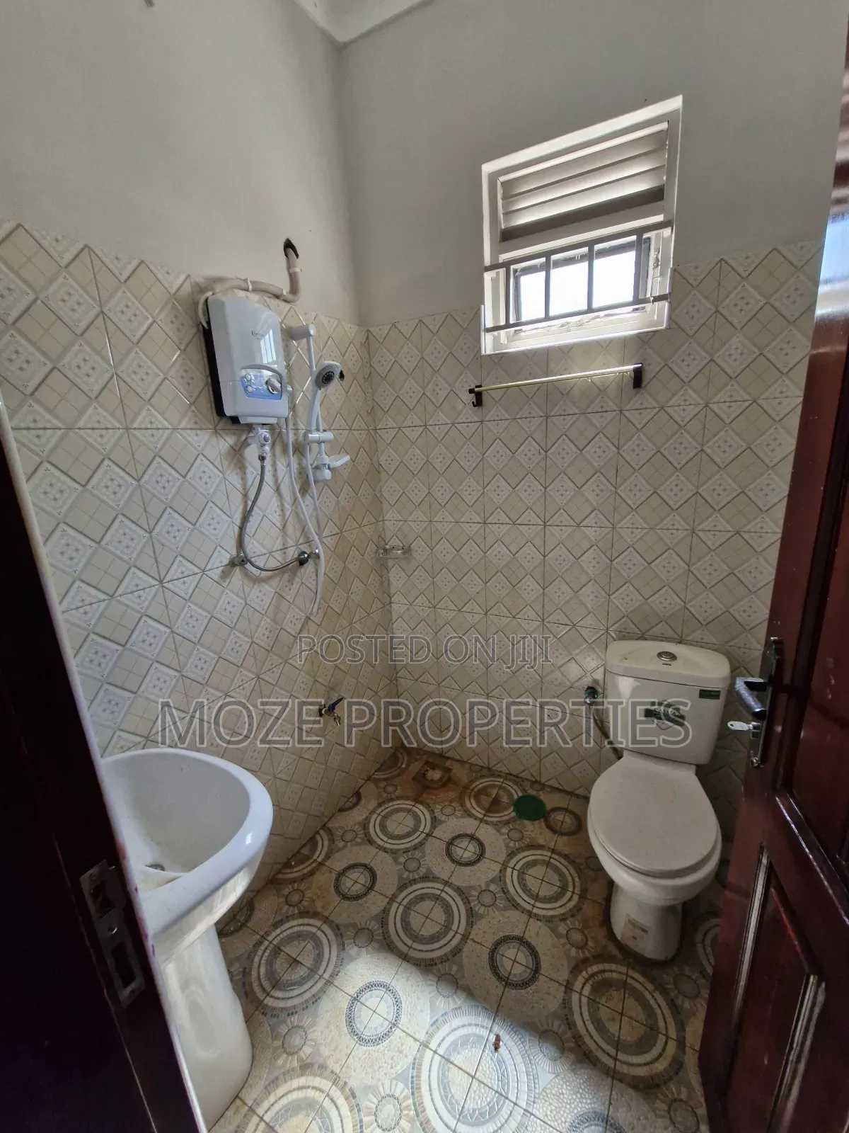1bdrm Bungalow in Kira Mulawa, Central Division for rent