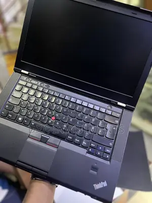 Laptop Lenovo ThinkPad T430s 8GB Intel Core I5 HDD+SSD 256GB