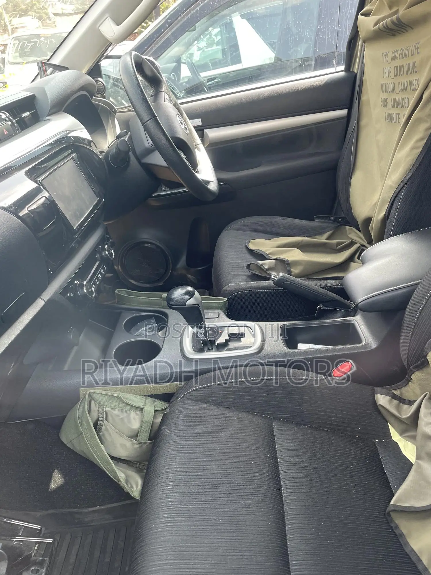 Toyota Hilux Revo Double Cab Deisel 2.8 AWD 2022 Gray