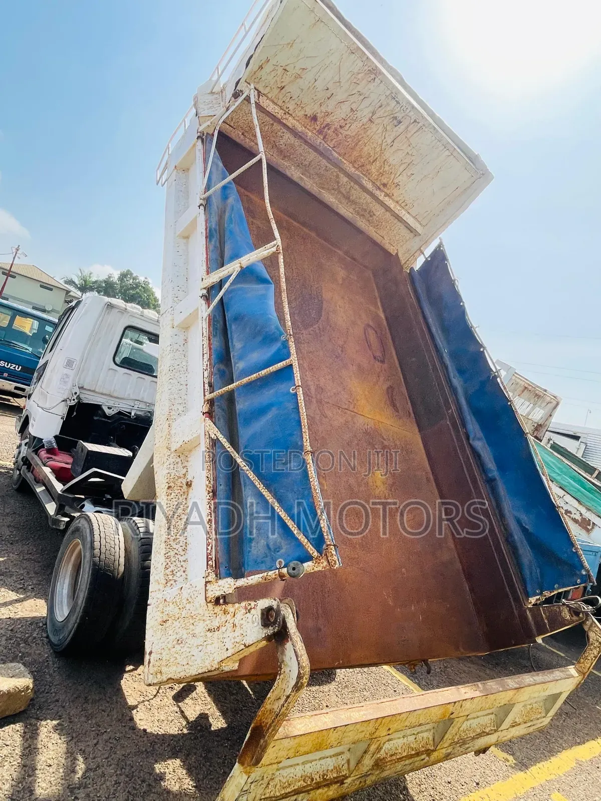 Fuso 6d17 White Baby Face