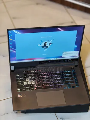 Laptop Asus ROG Zephyrus G15 16GB AMD Ryzen 5 SSD 512GB