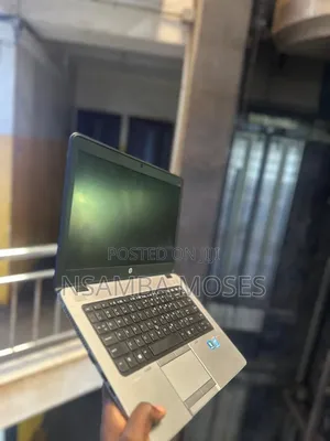 Laptop HP EliteBook 840 G2 8GB Intel Core I5 HDD+SSD 500GB