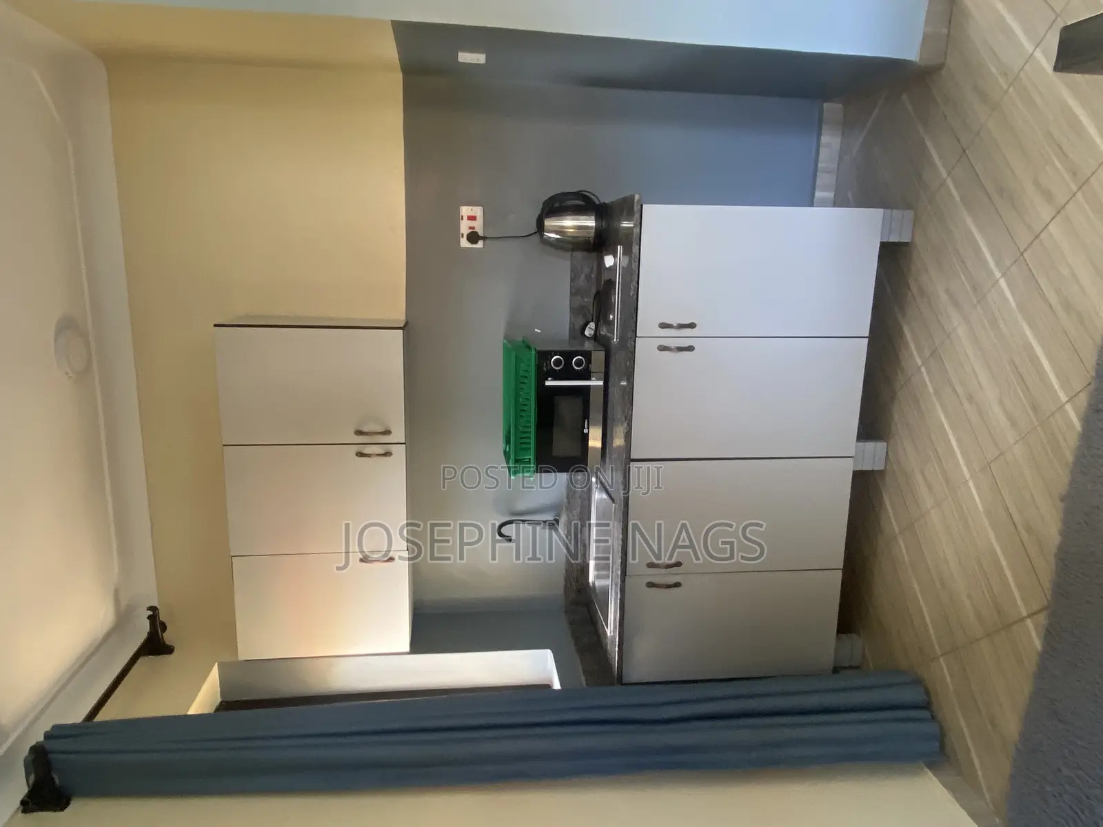Furnished 8bdrm Apartment in X-Furnished, Makindye for rent
