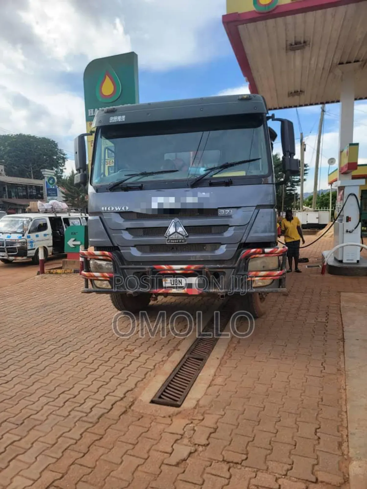 Ubn Sinotruck Good Work