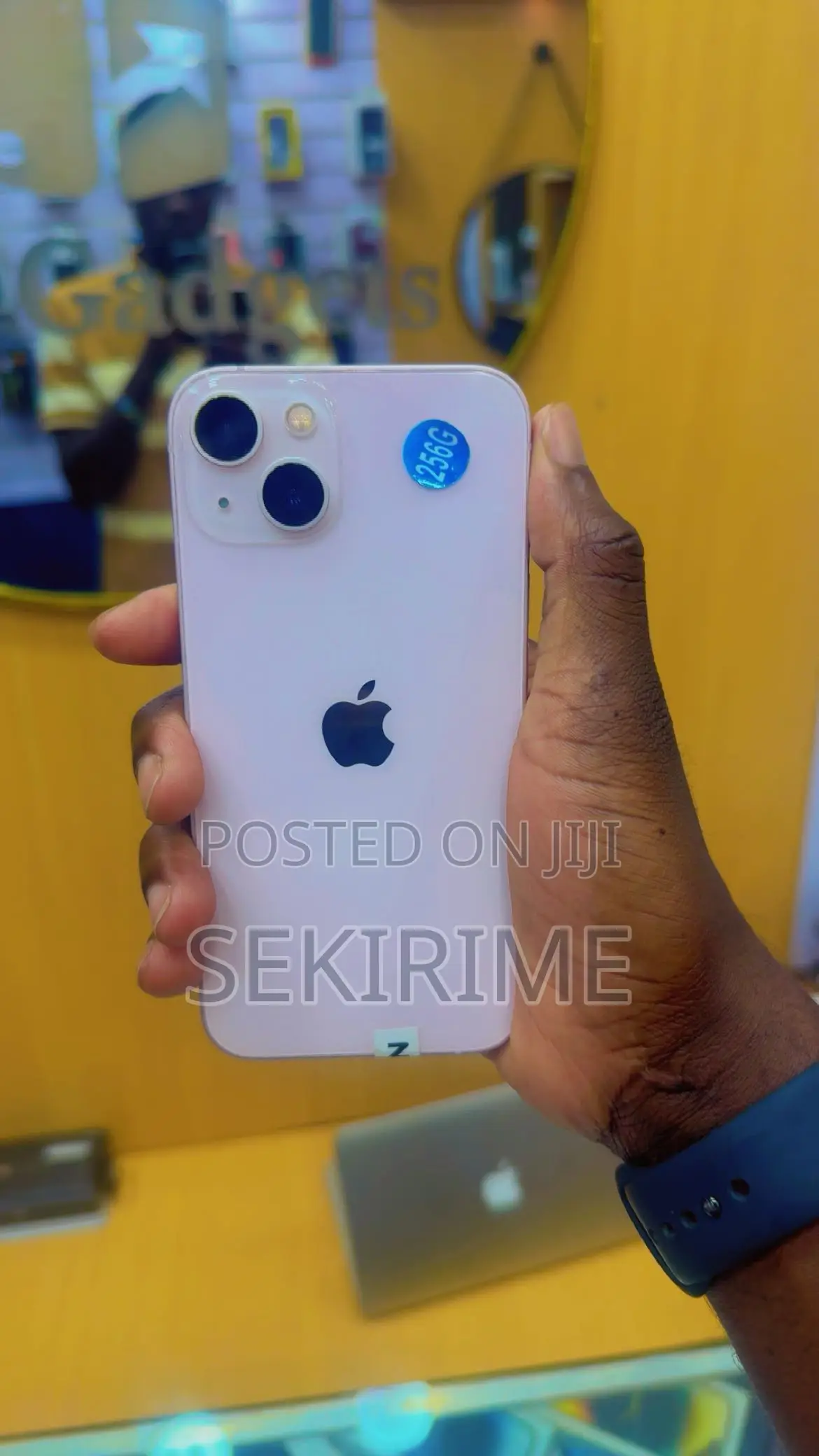 Apple iPhone 13 256 GB Pink