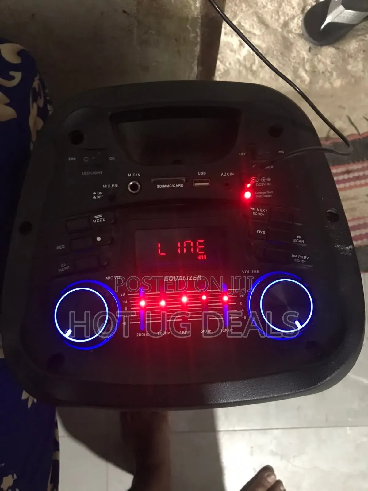 Portable, Rechargeable Bluetooth Party Speaker, Model Mj3008