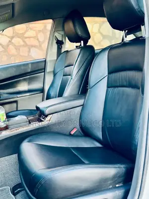 Toyota Mark X Available for Hire