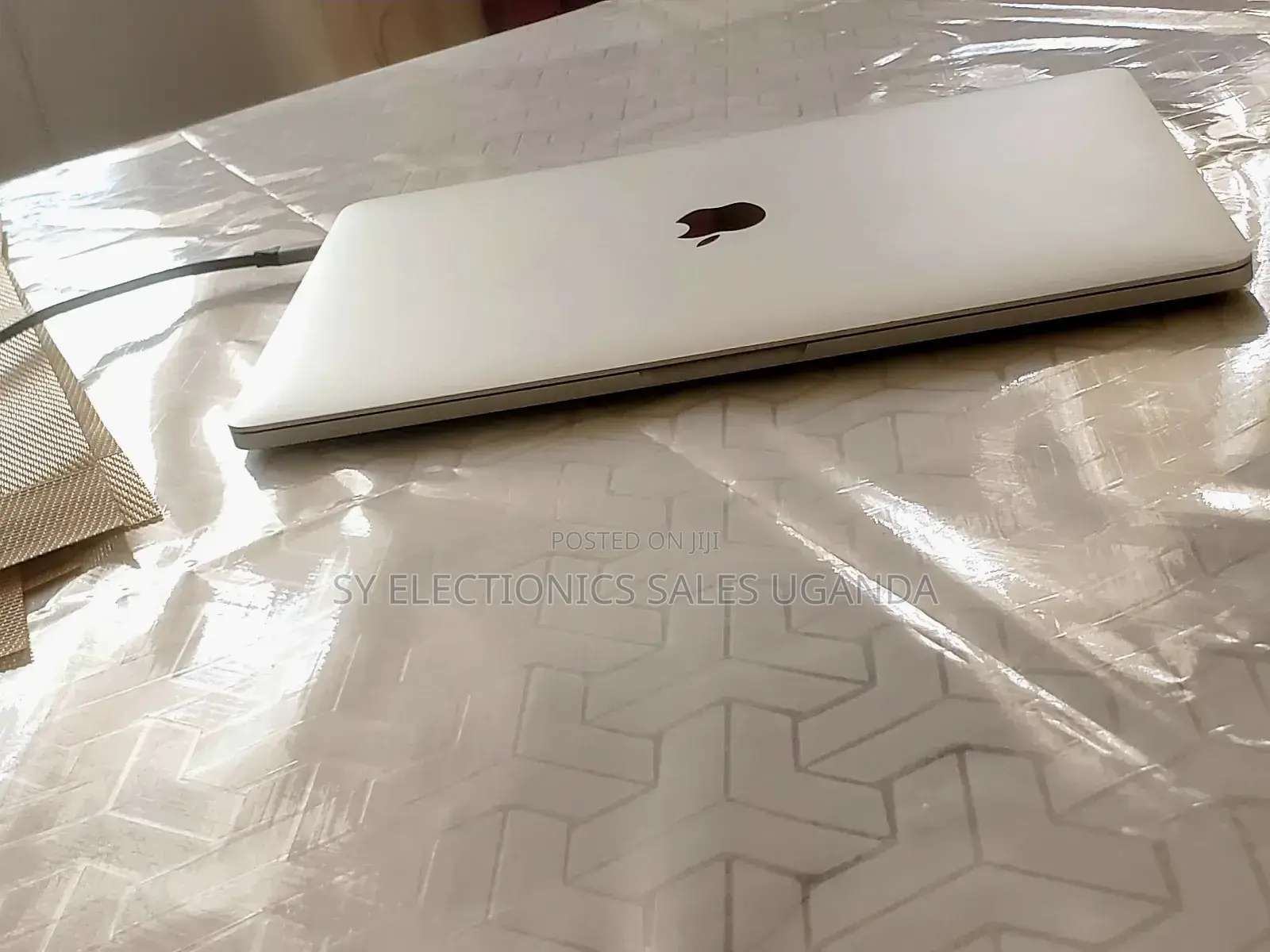 Laptop Apple MacBook Pro 2017 16GB Intel Core i7 SSD 1T
