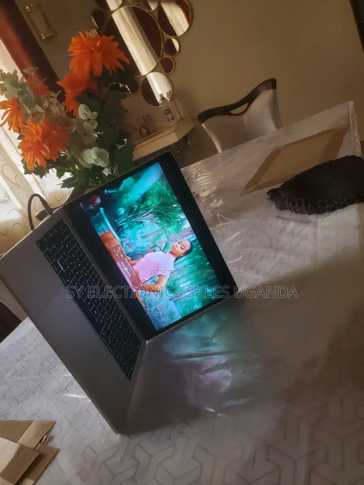Laptop Apple MacBook Pro 2017 16GB Intel Core i7 SSD 1T