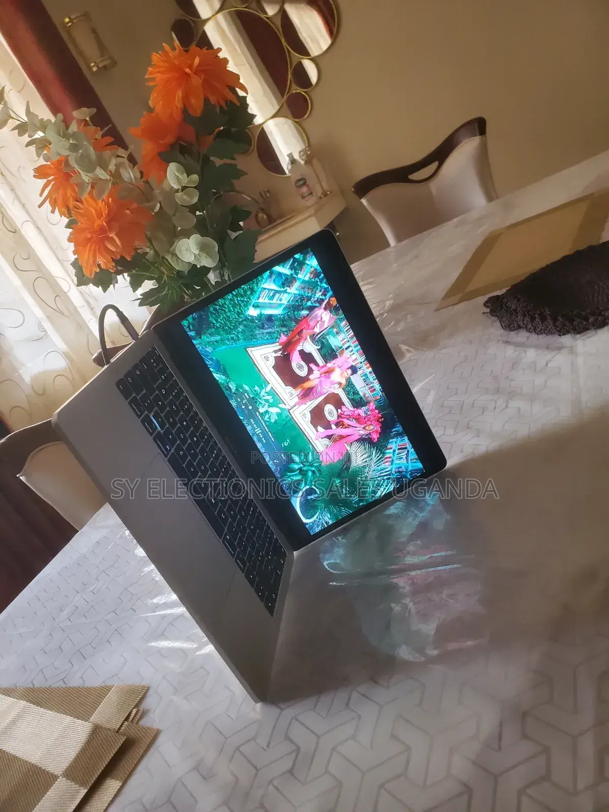Laptop Apple MacBook Pro 2017 16GB Intel Core i7 SSD 1T