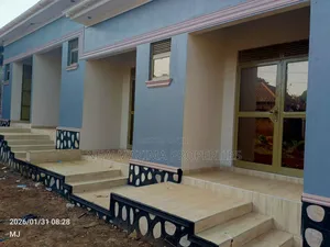 5bdrm House in Bulenga, Central Division for sale