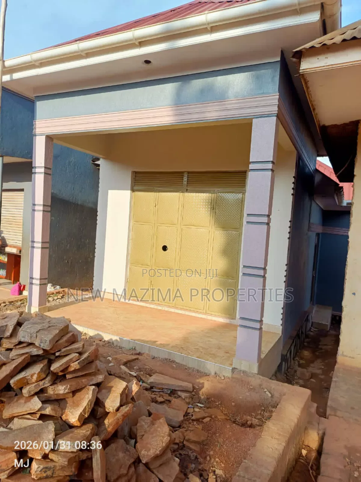 5bdrm House in Bulenga, Central Division for sale