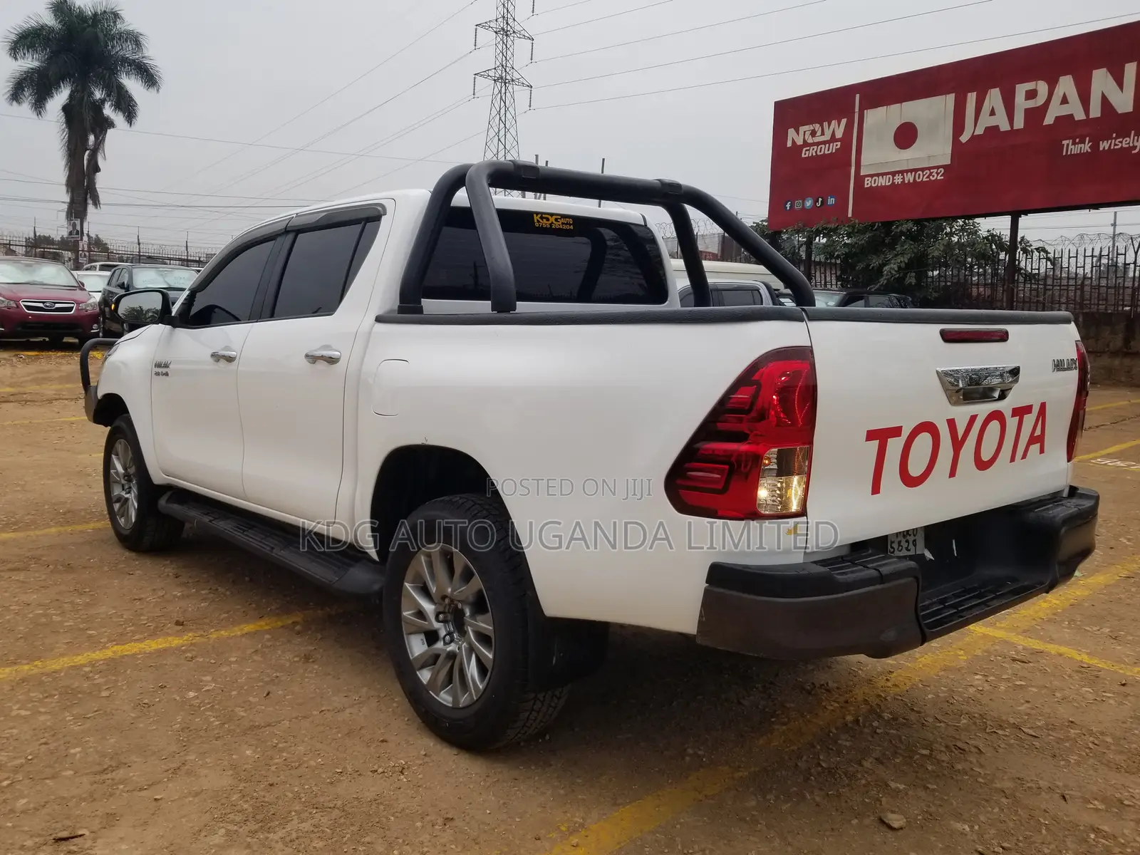 Toyota Hilux 2017 White