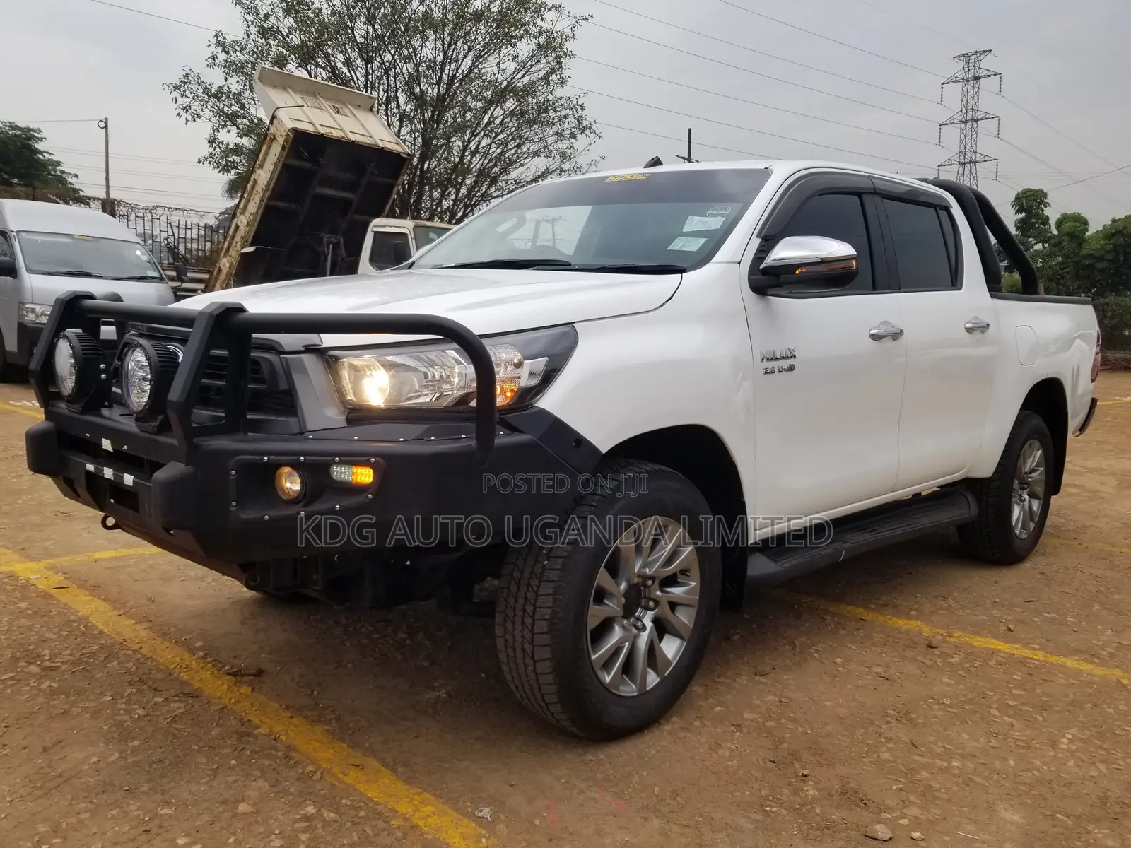 Toyota Hilux 2017 White