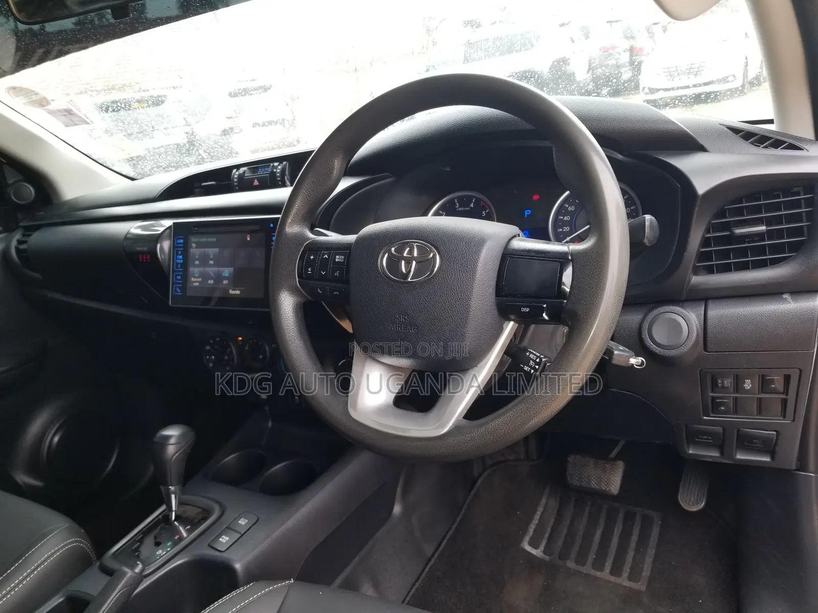 Toyota Hilux 2017 White