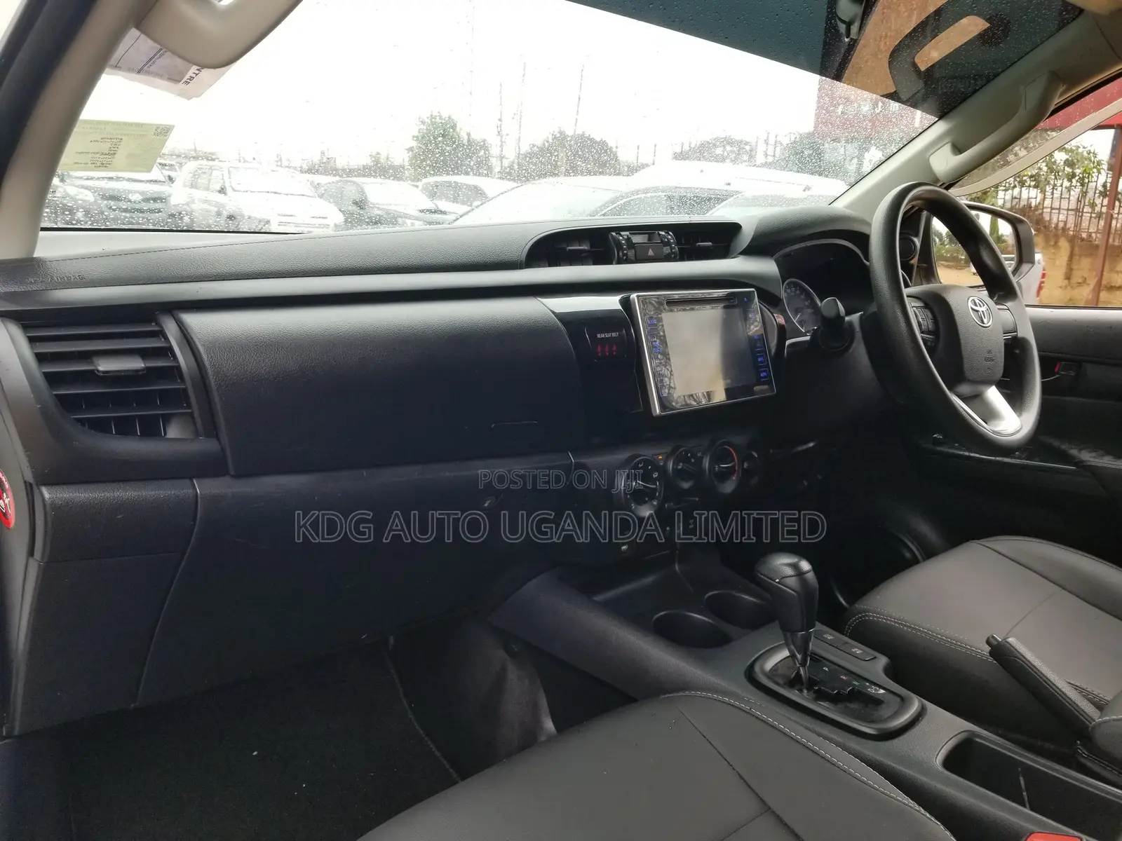 Toyota Hilux 2017 White