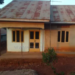 3bdrm House in Kitala Ntebe Rd, Central Division for sale