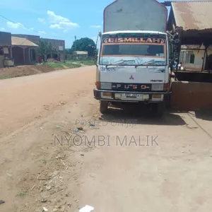 Mitsubish Fuso Truck