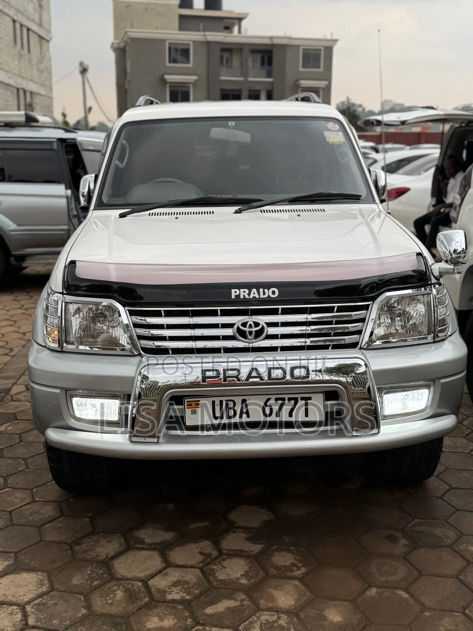 Toyota Land Cruiser Prado 2.7 5dr 2002 White