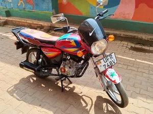 Bajaj CT 125X 2020 Red