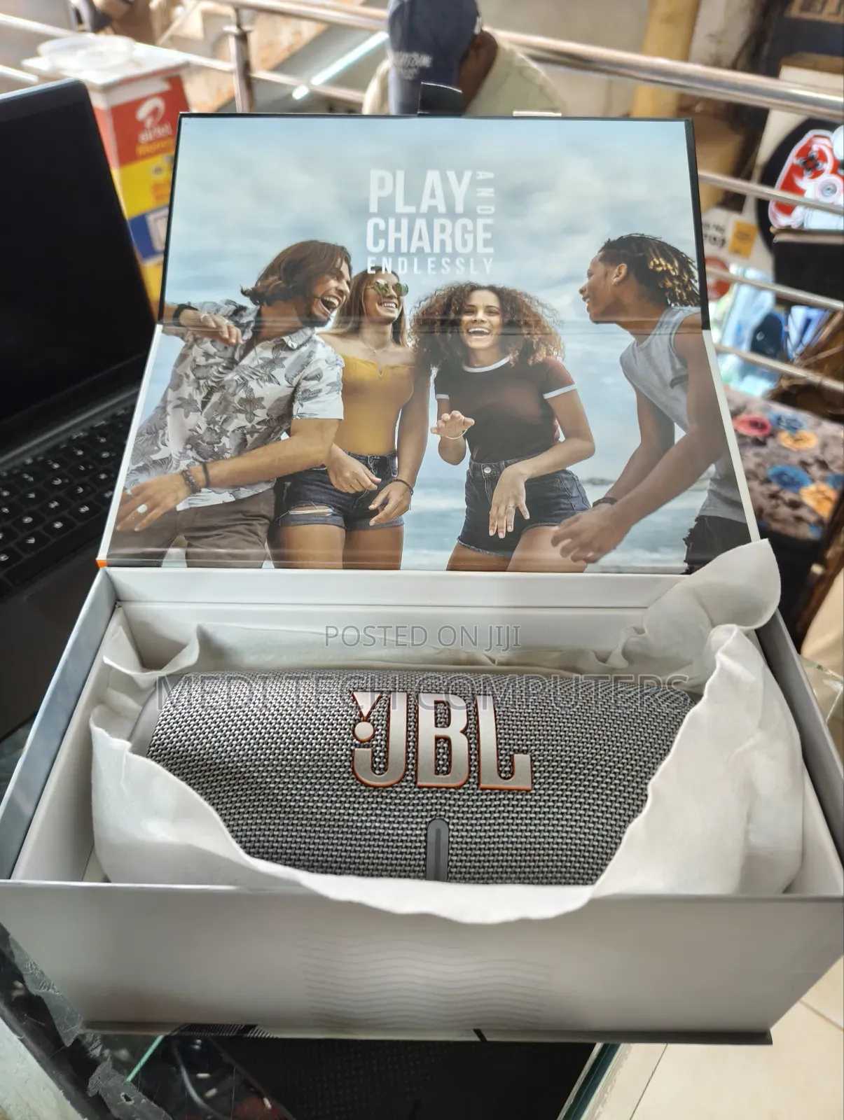 JBL Charge 5