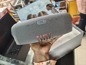 JBL Charge 5
