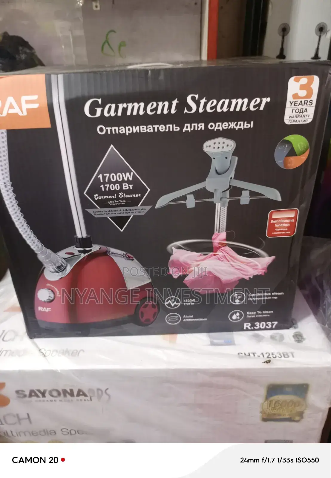 Raf Garment Steamer. Garment Steamer