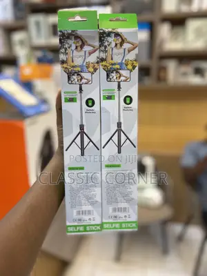 Plokama Live Broadcast Tripod Stand