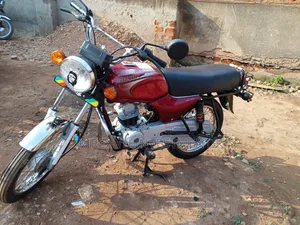 Bajaj Boxer 100 2014 Red