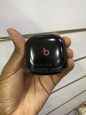 Usa Model Apple Beats Fit Pro