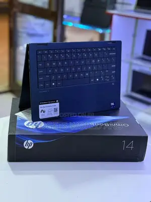 New Laptop HP OmniBook Ultra Flip 14" 16GB Intel Core Ultra 7 SSD 1T