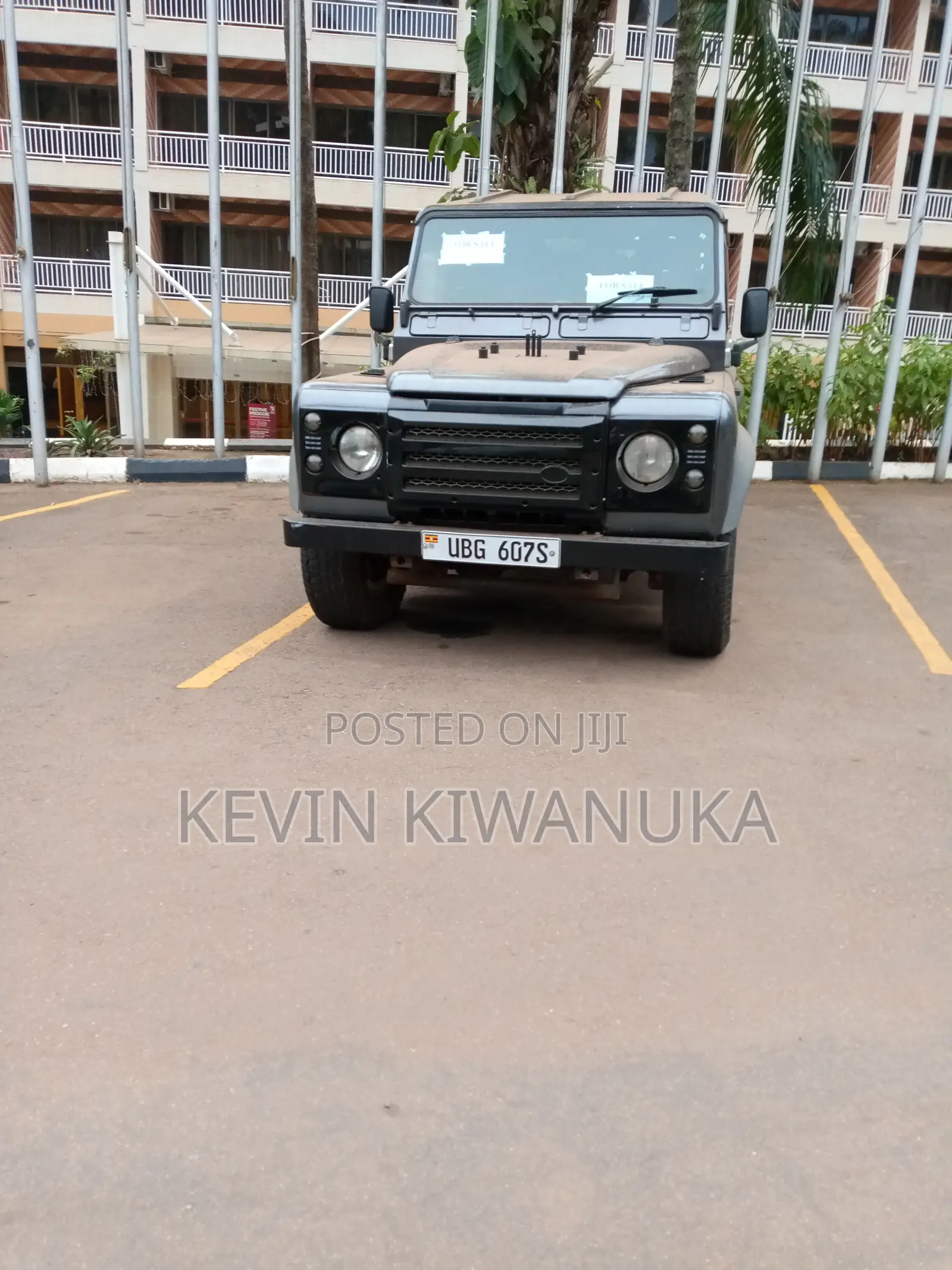 Land Rover Defender 1999 Black