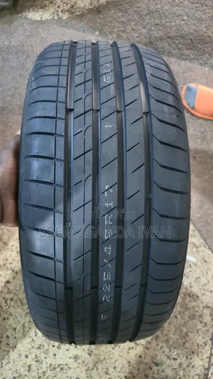 225/45r17 Mozzo Tyres Brand New