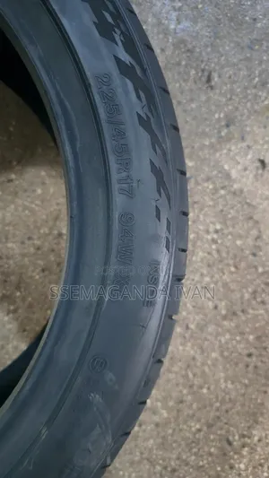 225/45r17 Mozzo Tyres Brand New
