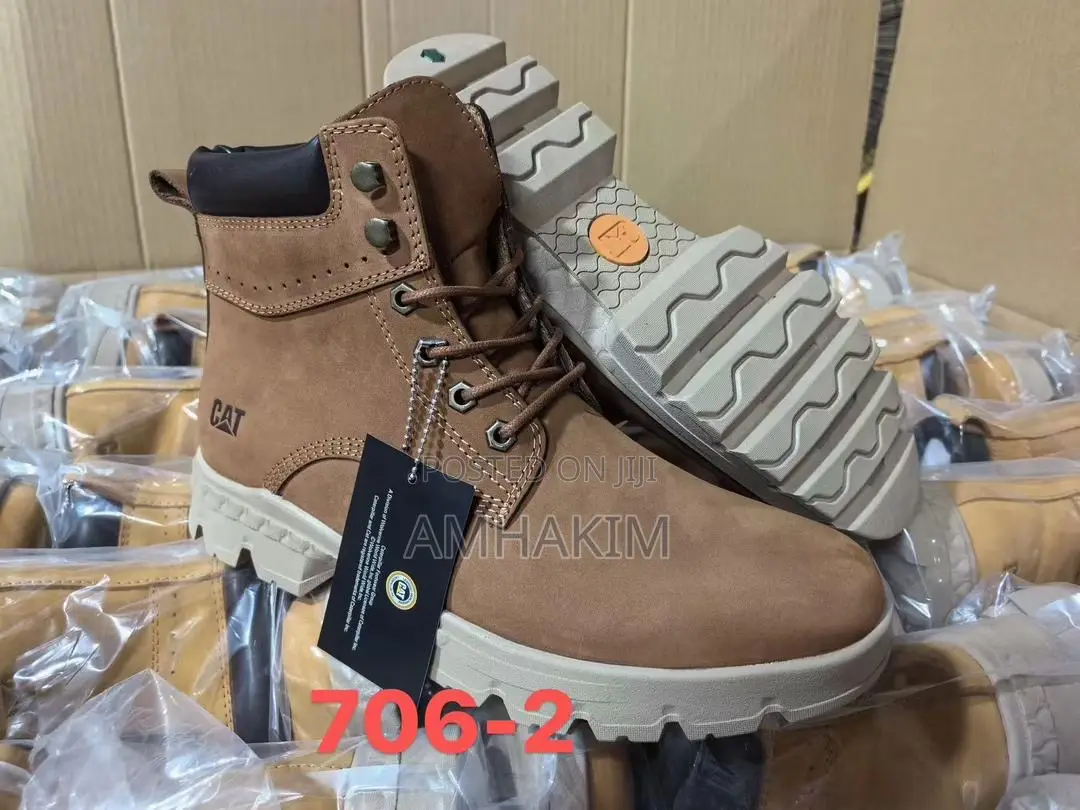Classic Men Caterpillar Leather Casual Boots In Stock