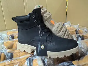 Classic Men Caterpillar Leather Casual Boots In Stock