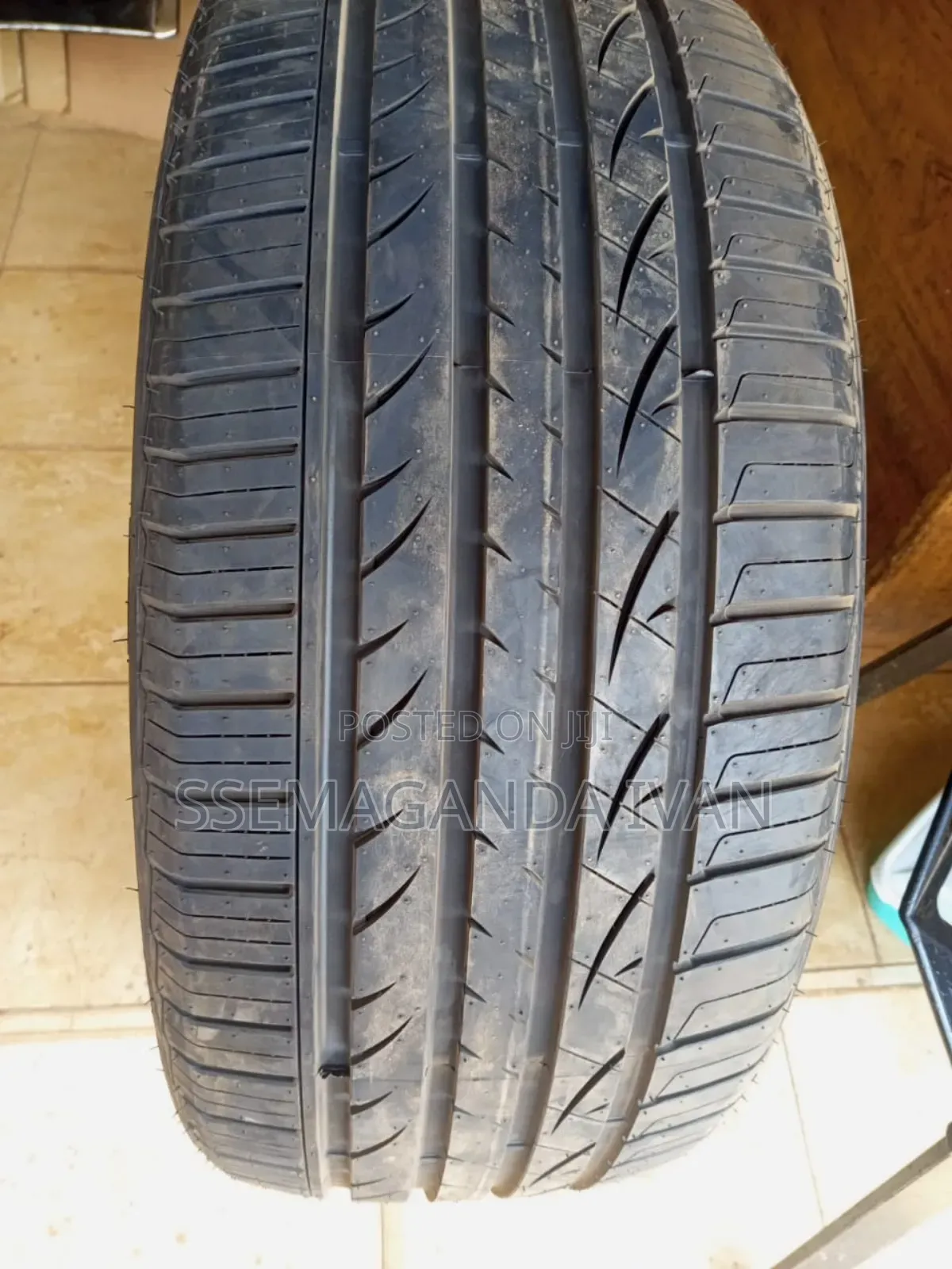 285/40zr23 Low Profile Tyres