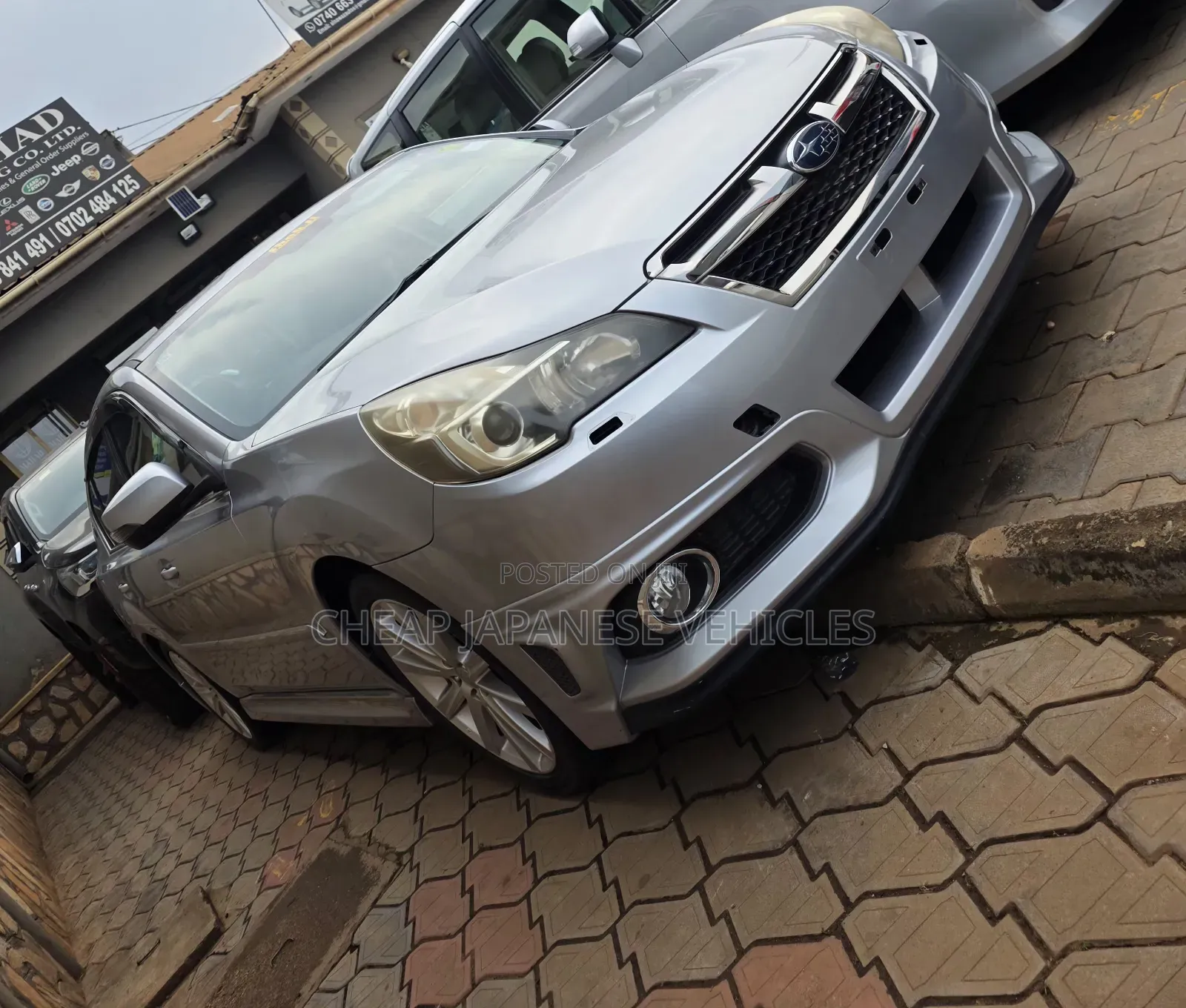 Subaru Legacy 2.5i Premium 2013 Silver